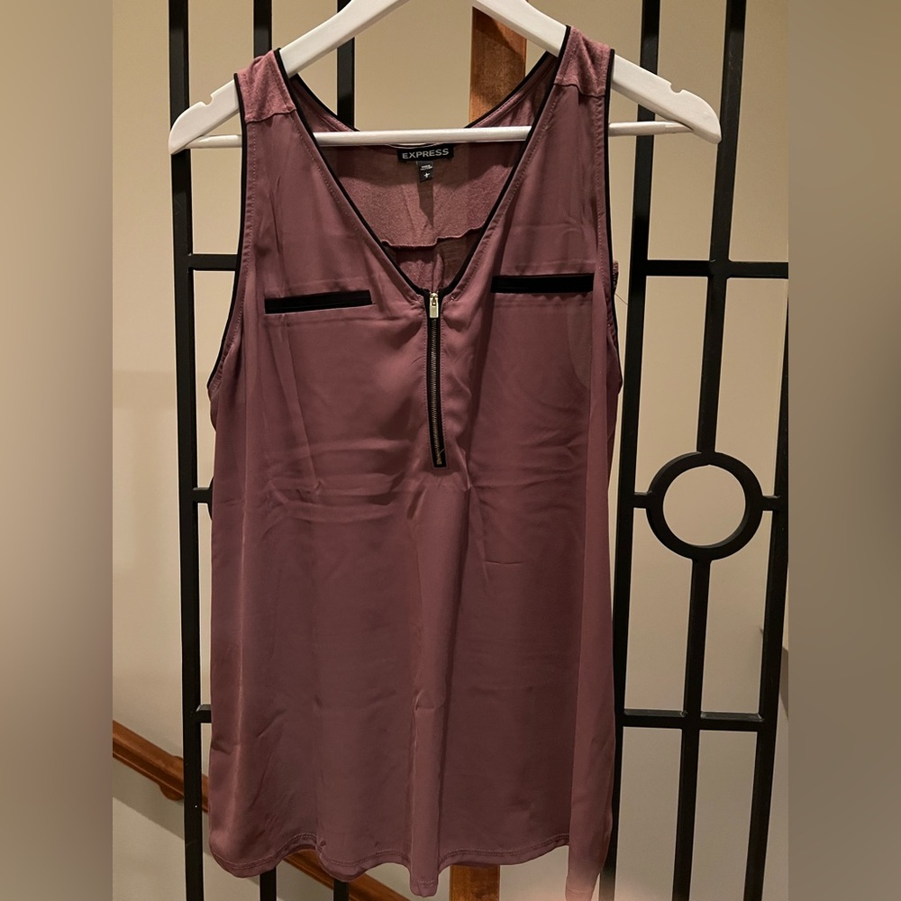 Express Plum Sleeveless Top with Gold Zipper